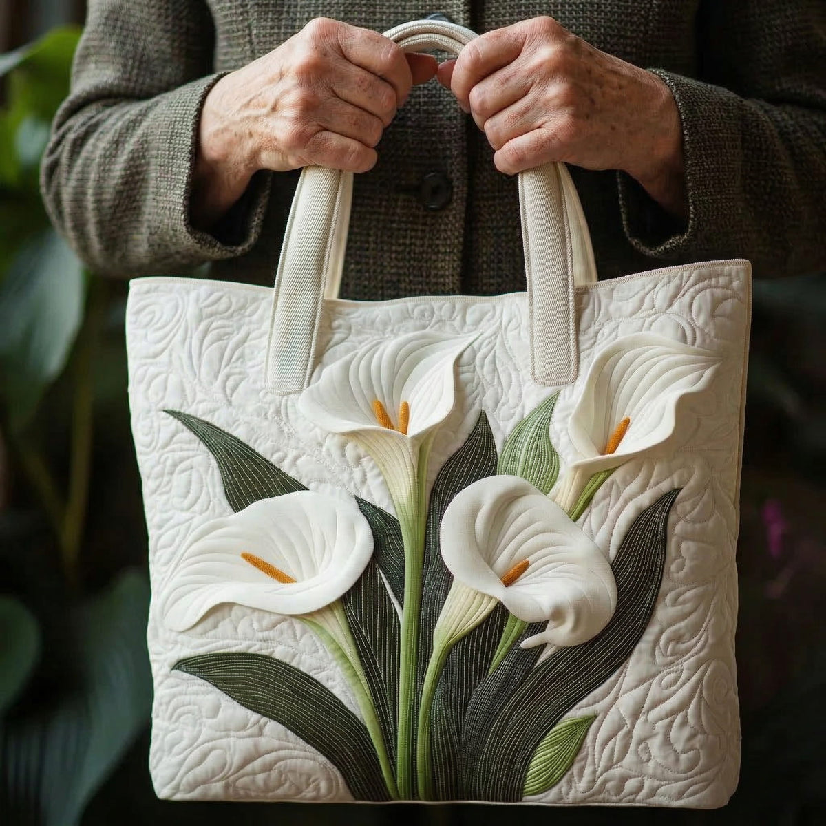 Bolso Tote Acolchado Copa de Leche Blanca